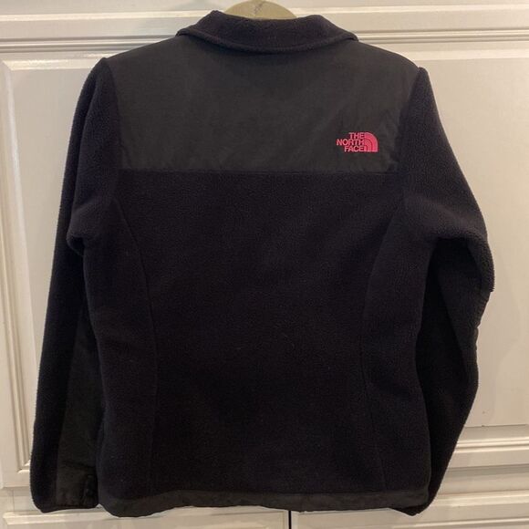 The North Face Breast Cancer Awareness Denali Polartec Jacket. Size Small - Picture 5 of 10